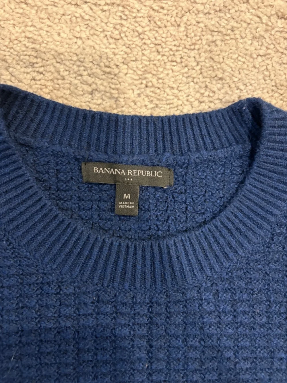 Men’s Banana republic sweater